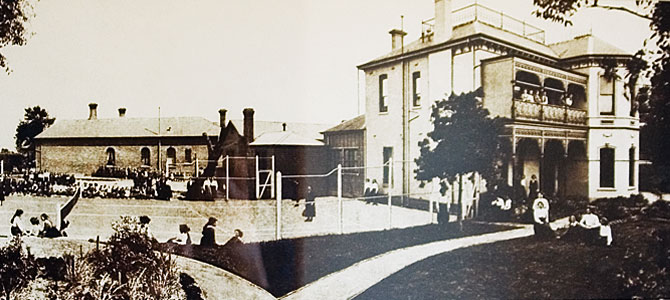Header - History Vintage